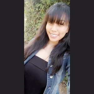 Meet your Posher, Selena